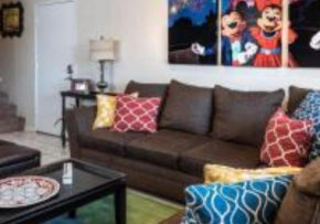 Magicway Villas Mini's Poolside and Spa - Across Disneyland